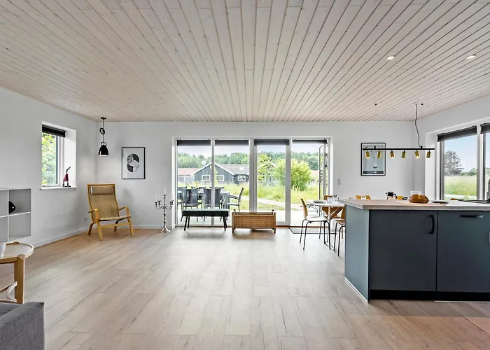 Pet Friendly In With Wifi * Tranekær